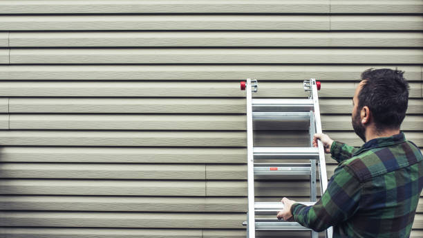 Siding Removal and Disposal in Alturas, CA